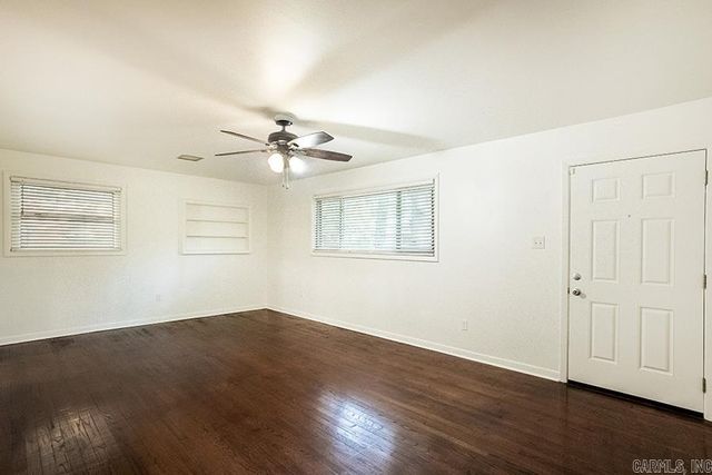 3805 Loch Lane, North Little Rock, AR 72116