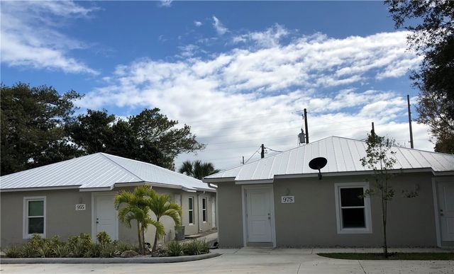 955 18th Place A, Vero Beach, FL 32960