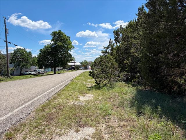 1841 Canyon Lake DR, Canyon Lake, TX 78133