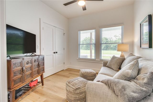 674 Cane Island Road, Flippin, AR 72634