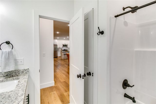 674 Cane Island Road, Flippin, AR 72634