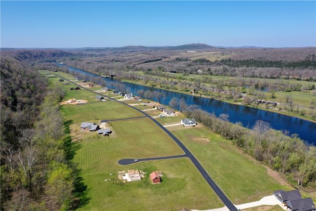 674 Cane Island Road, Flippin, AR 72634