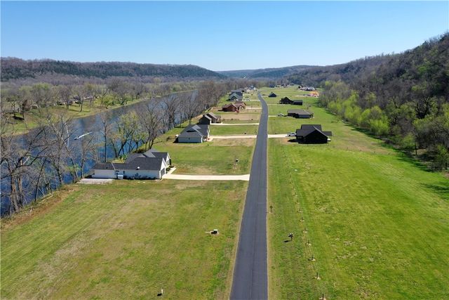 674 Cane Island Road, Flippin, AR 72634