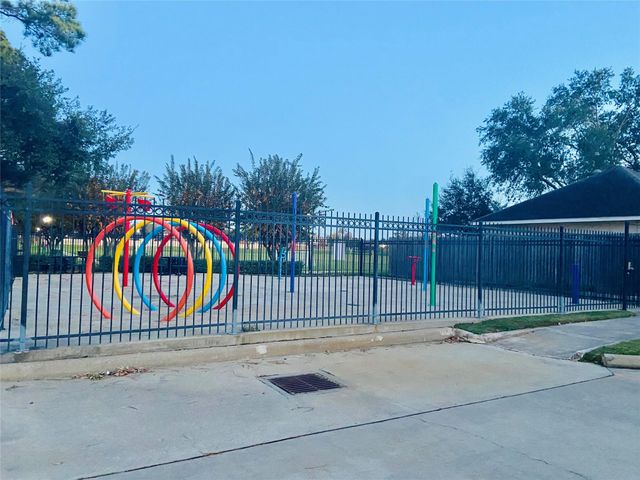 13030 Mossy Ridge Cove, Houston, TX 77041