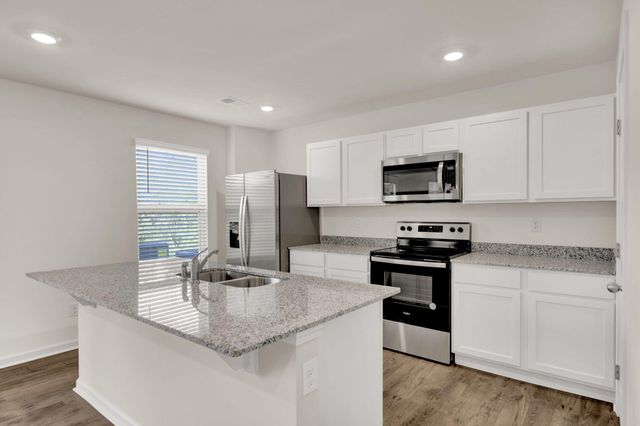 274 Old Warren School Rd, Lafayette, GA 30728