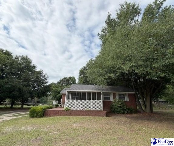 21 Manor Road, Cheraw, SC 29520