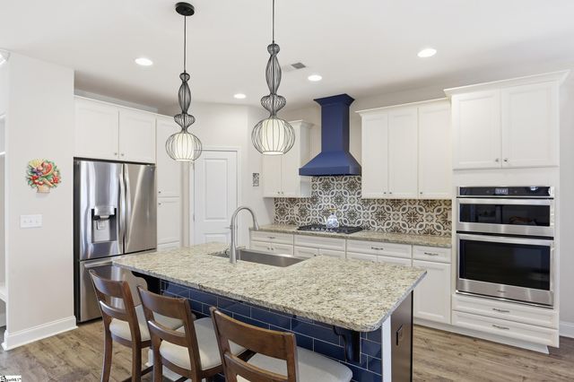 204 Arbor Woods Lane, Piedmont, SC 29673