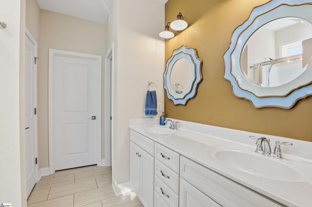 204 Arbor Woods Lane, Piedmont, SC 29673