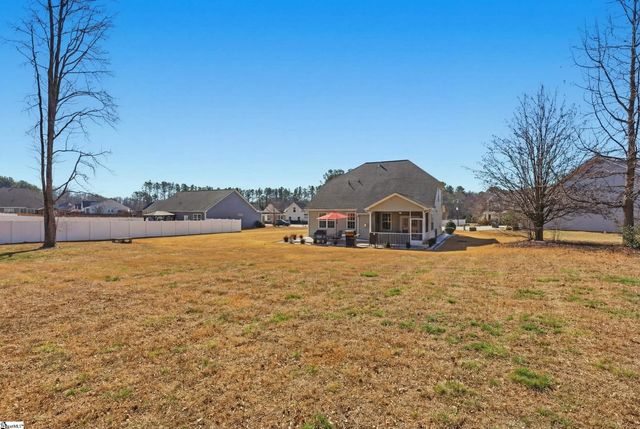 204 Arbor Woods Lane, Piedmont, SC 29673