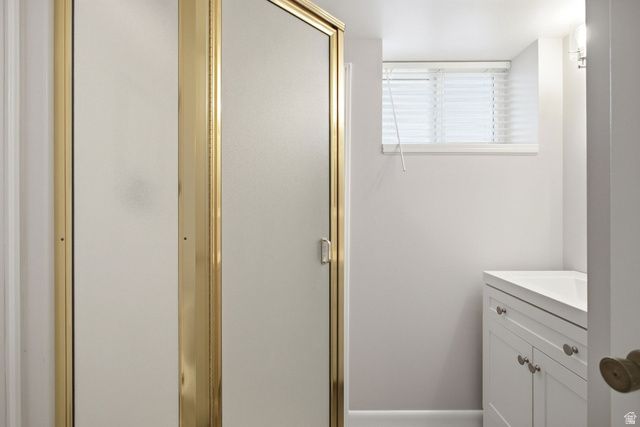 9106 S MALLARD CIR, Sandy, UT 84093