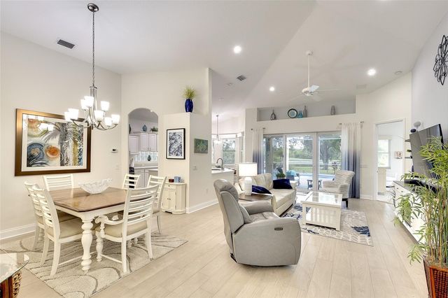 6711 TAILFEATHER WAY, Bradenton, FL 34203
