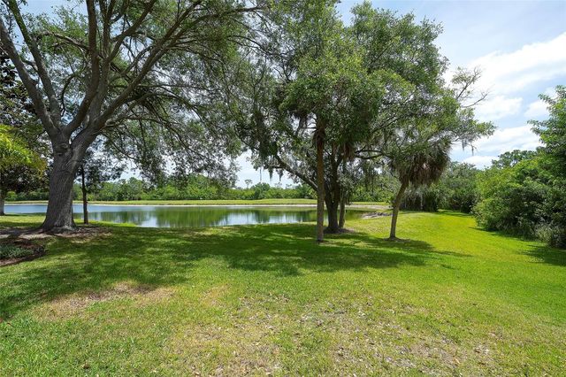 6711 TAILFEATHER WAY, Bradenton, FL 34203