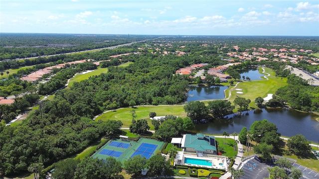 6711 TAILFEATHER WAY, Bradenton, FL 34203