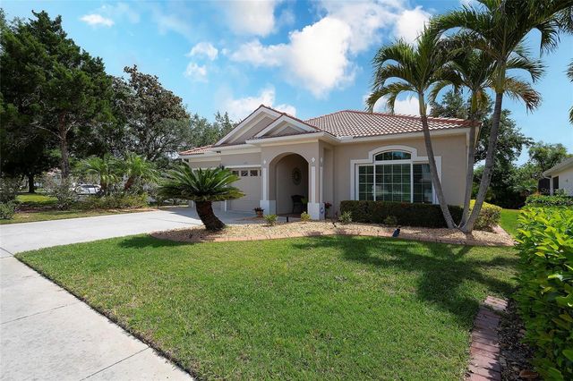 6711 TAILFEATHER WAY, Bradenton, FL 34203