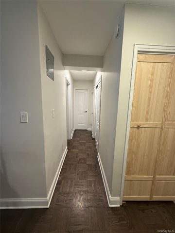 88-25 155th Avenue 1A, Howard Beach, NY 11414
