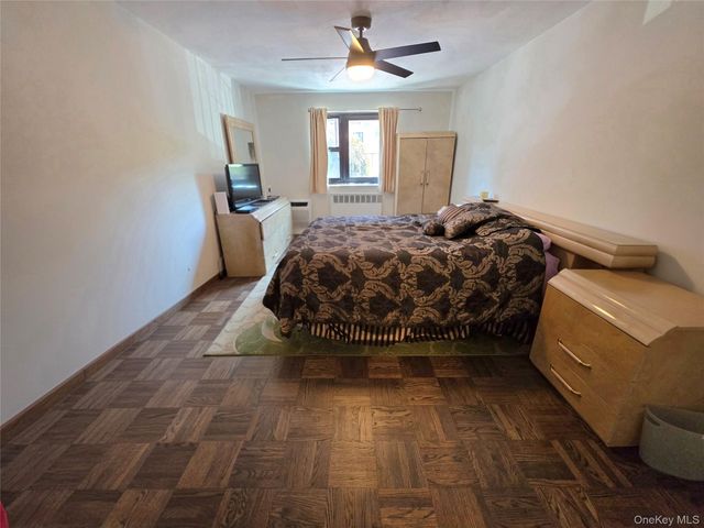 88-25 155th Avenue 1A, Howard Beach, NY 11414