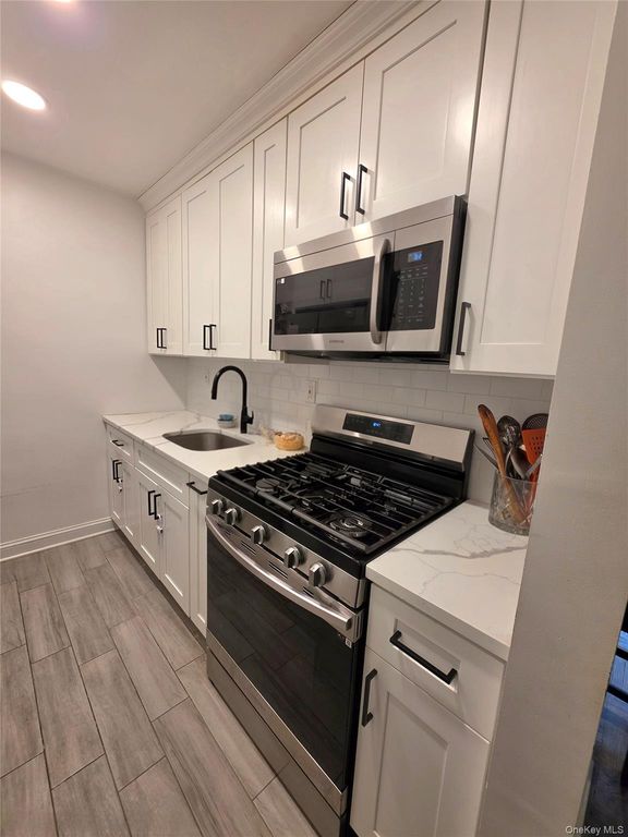 88-25 155th Avenue 1A, Howard Beach, NY 11414 — photo 3