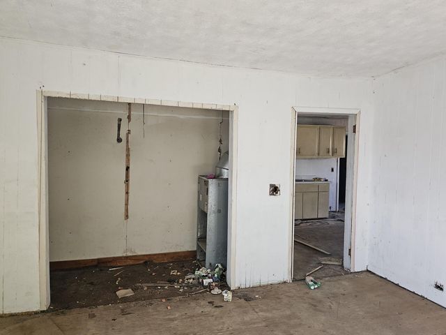 94 Paynes Lane, Pineville, KY 40977