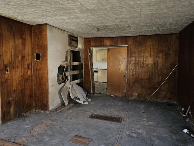 94 Paynes Lane, Pineville, KY 40977