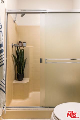 2018 Griffith Park Boulevard 318, Los Angeles, CA 90039