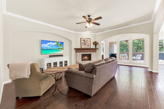 10624 Leesa Drive, Mckinney, TX 75072