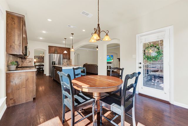 10624 Leesa Drive, Mckinney, TX 75072