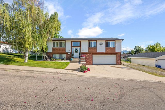 316 Cottonwood ST, Lewistown, MT 59457 property photo