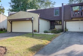 170 Cascade Drive, Indian Head Park, IL 60525