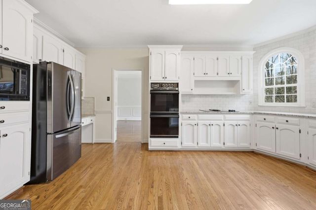 5716 Fairley Hall Court, Peachtree Corners, GA 30092