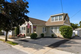 1 Granite Rd, Peabody, MA 01960