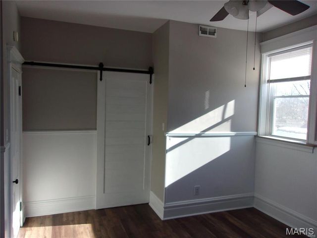 4657 Idaho Avenue, St Louis, MO 63111