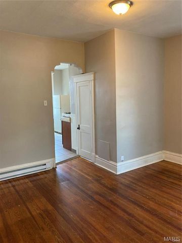 4657 Idaho Avenue, St Louis, MO 63111