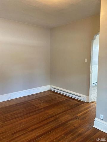 4657 Idaho Avenue, St Louis, MO 63111