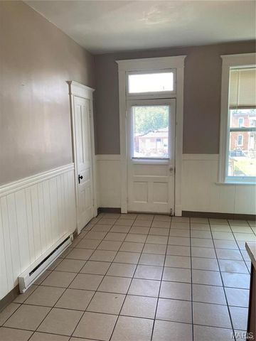 4657 Idaho Avenue, St Louis, MO 63111