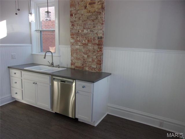 4657 Idaho Avenue, St Louis, MO 63111