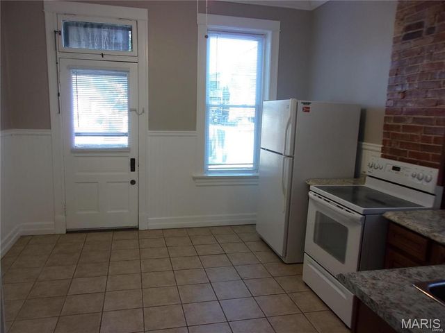 4657 Idaho Avenue, St Louis, MO 63111