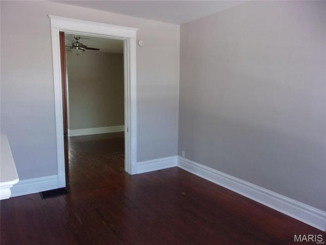 4657 Idaho Avenue, St Louis, MO 63111