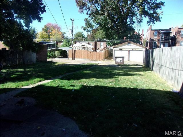 4657 Idaho Avenue, St Louis, MO 63111