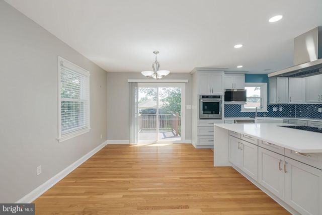5002 TALBOIS PL, Alexandria, VA 22310