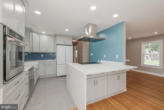 5002 TALBOIS PL, Alexandria, VA 22310