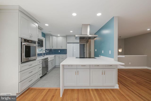 5002 TALBOIS PL, Alexandria, VA 22310