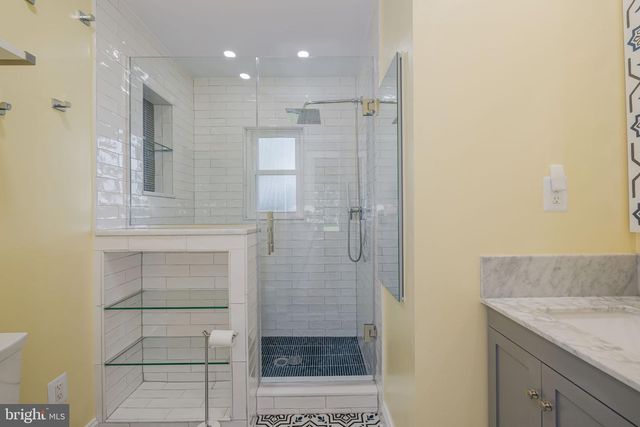 5002 TALBOIS PL, Alexandria, VA 22310