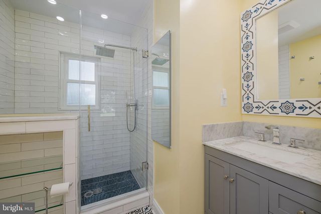5002 TALBOIS PL, Alexandria, VA 22310