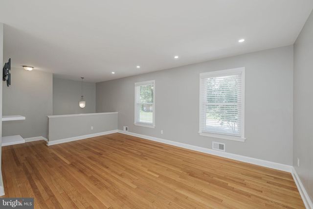 5002 TALBOIS PL, Alexandria, VA 22310