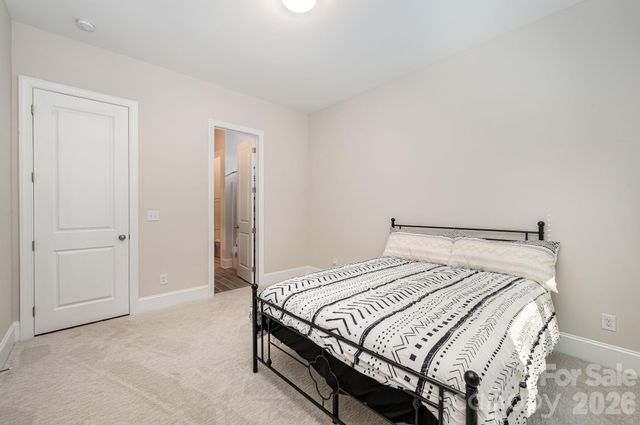 1390 Cedardale Lane, Denver, NC 28037