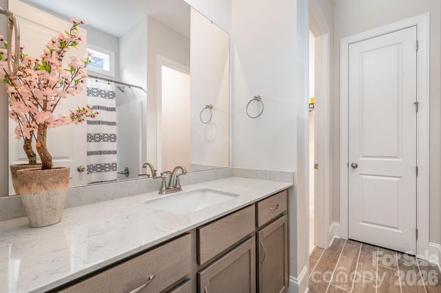 1390 Cedardale Lane, Denver, NC 28037