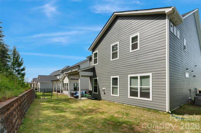 1390 Cedardale Lane, Denver, NC 28037