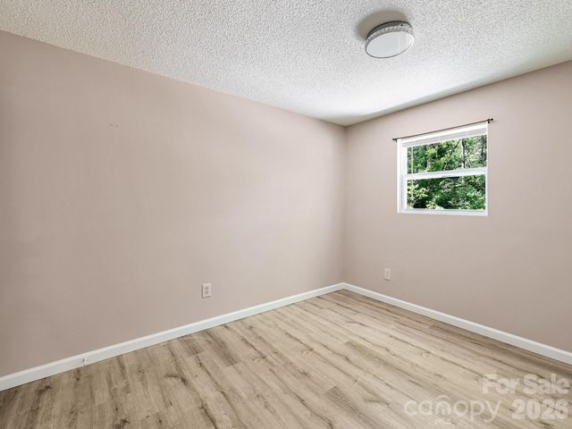 2275 Lamb Mountain Road, Hendersonville, NC 28792