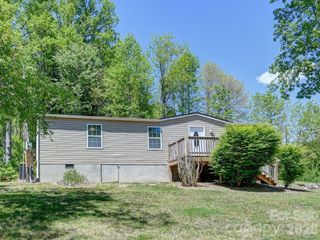 2275 Lamb Mountain Road, Hendersonville, NC 28792