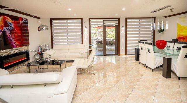 9955 Costa Del Sol Blvd H-108B, Doral, FL 33178